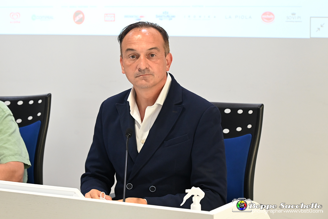 VBS_1932 - Presentazione Collisioni Festival Music Circus 2022.jpg